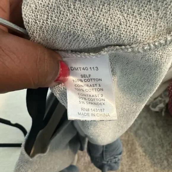 Gray Sweatshirt with Denim Sleeves - Picture 5 of 6